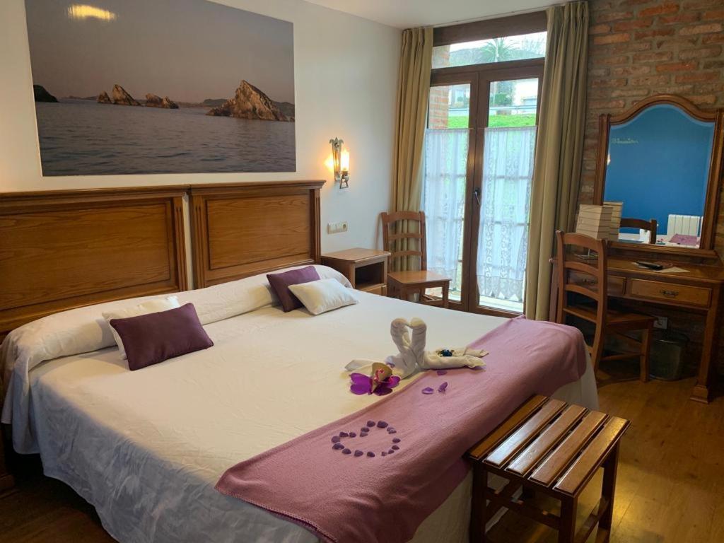 Hotel Marfrei Hinojedo Zewnętrze zdjęcie