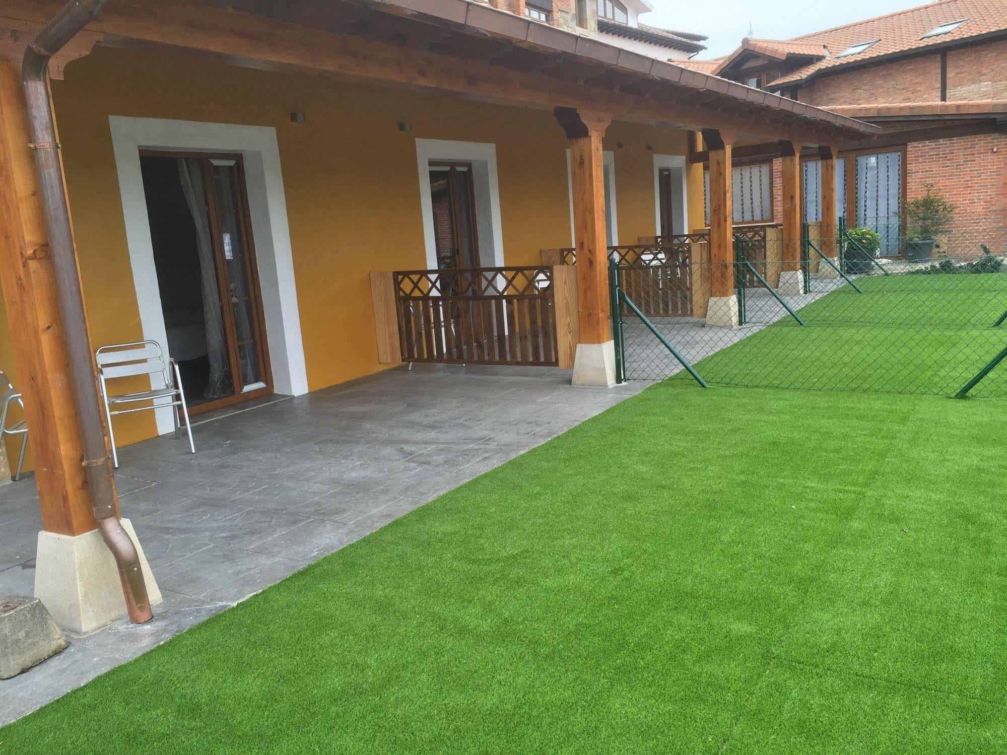 Hotel Marfrei Hinojedo Zewnętrze zdjęcie