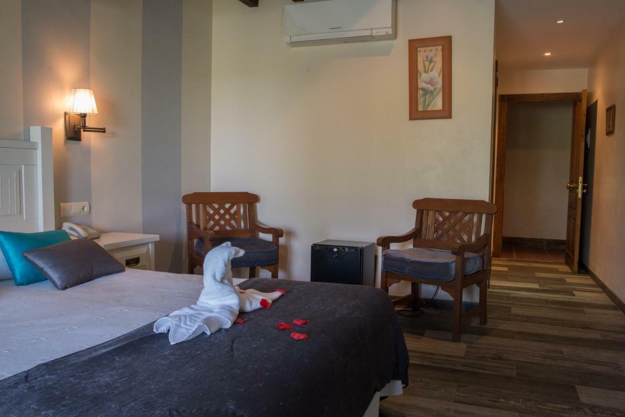 Hotel Marfrei Hinojedo Zewnętrze zdjęcie