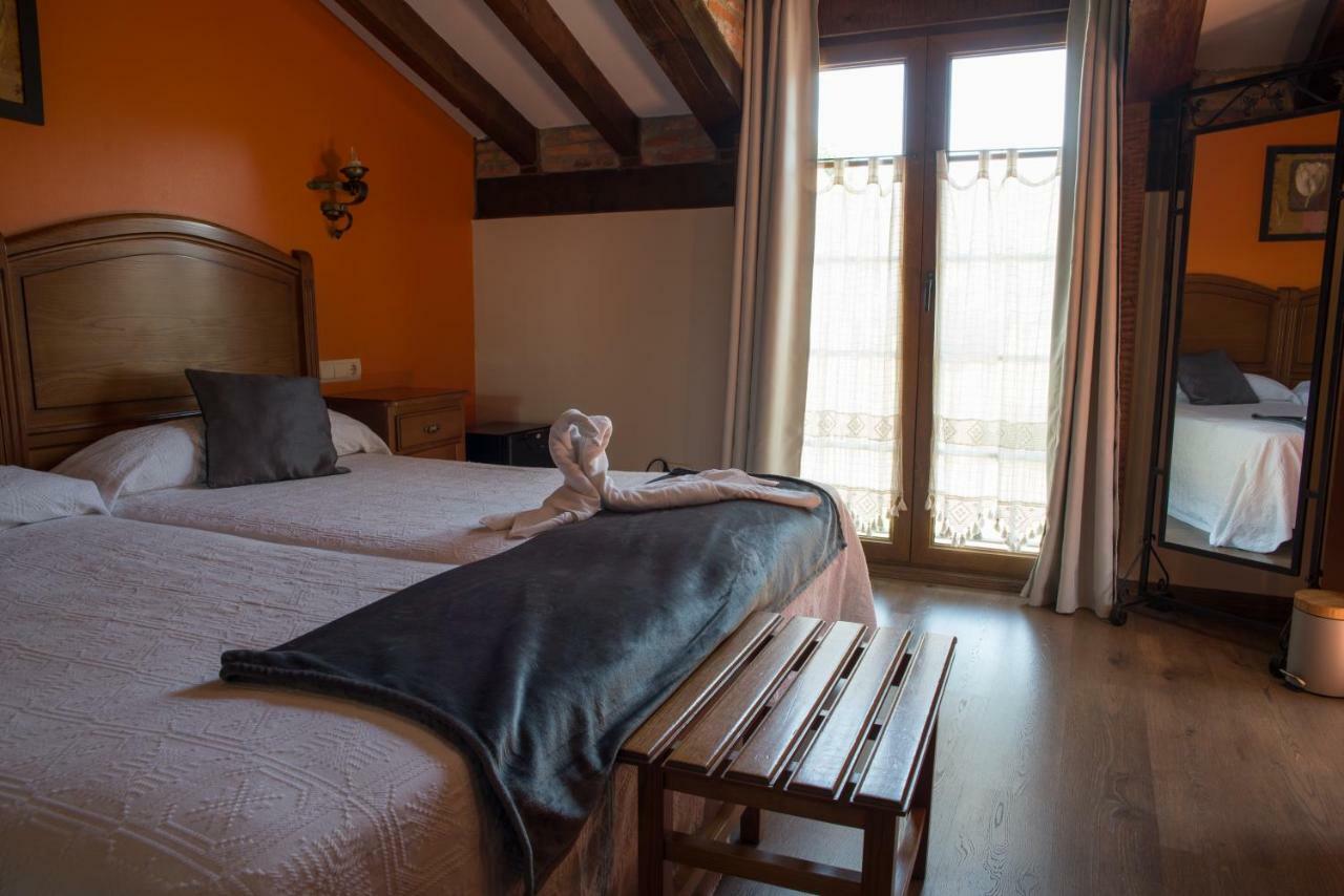 Hotel Marfrei Hinojedo Zewnętrze zdjęcie