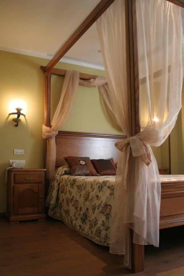 Hotel Marfrei Hinojedo Zewnętrze zdjęcie